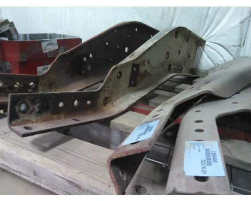 KENWORTH W900 FRAME, FRONT