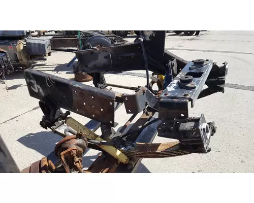 KENWORTH W900 FRONT END ASSEMBLY