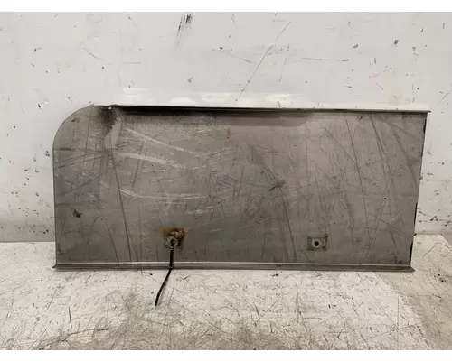 KENWORTH W900 Fender Extension