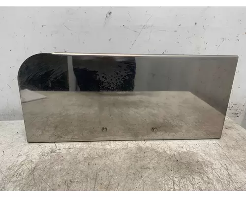 KENWORTH W900 Fender Extension