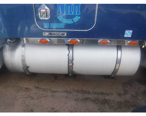 KENWORTH W900 Fuel Tank