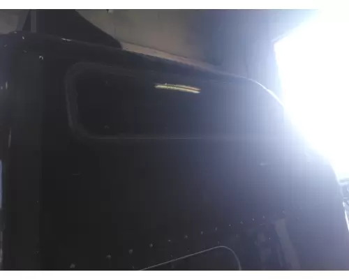 KENWORTH W900 GLASS, SLEEPER