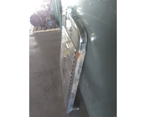 KENWORTH W900 GRILLE