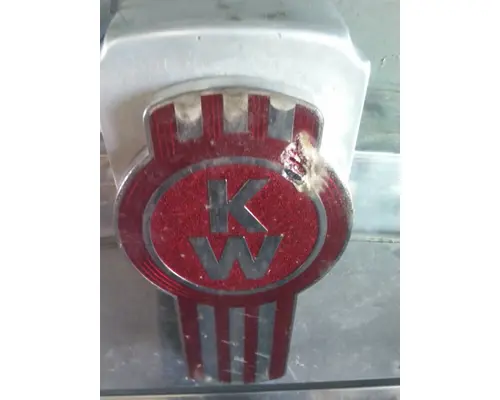 KENWORTH W900 GRILLE