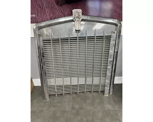 KENWORTH W900 Grille