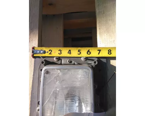 KENWORTH W900 HEADLAMP ASSEMBLY