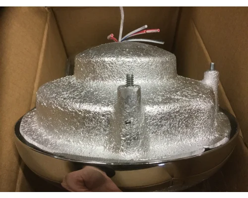 KENWORTH W900 HEADLAMP ASSEMBLY