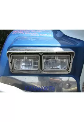 KENWORTH W900 HEADLAMP ASSEMBLY