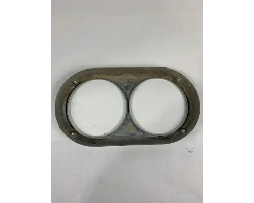 KENWORTH W900 HEADLAMP BEZEL