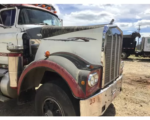 KENWORTH W900 HOOD