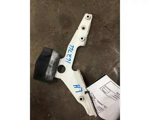KENWORTH W900 Hood Bumper 211