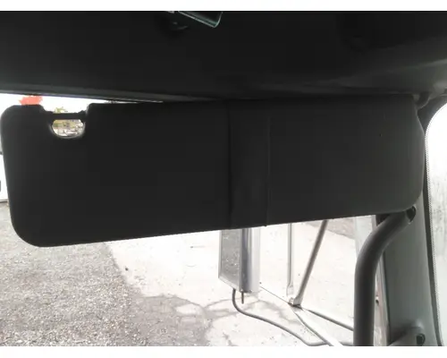 KENWORTH W900 INTERIOR SUN VISOR