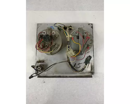 KENWORTH W900 Instrument Cluster