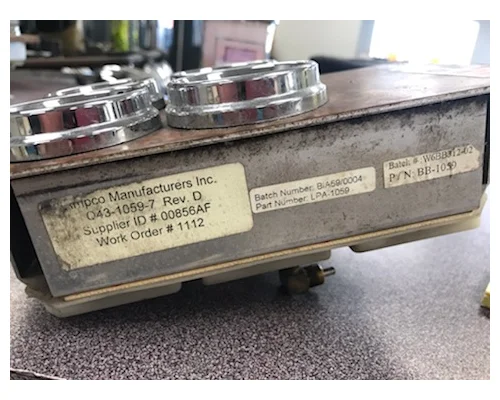 KENWORTH W900 Instrument Cluster