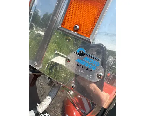 KENWORTH W900 Mirror (Side View)