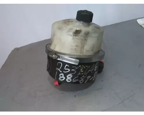 KENWORTH W900 POWER STEERING RESERVOIR