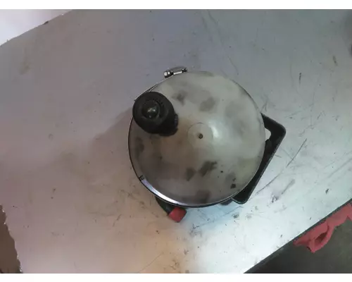 KENWORTH W900 POWER STEERING RESERVOIR
