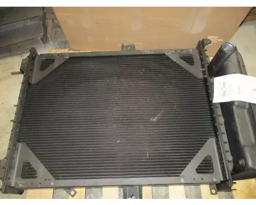 KENWORTH W900 RADIATOR ASSEMBLY