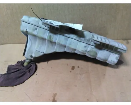KENWORTH W900 RADIATOR OVERFLOW TANK