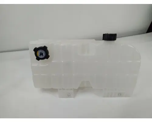KENWORTH W900 RADIATOR SURGE TANK