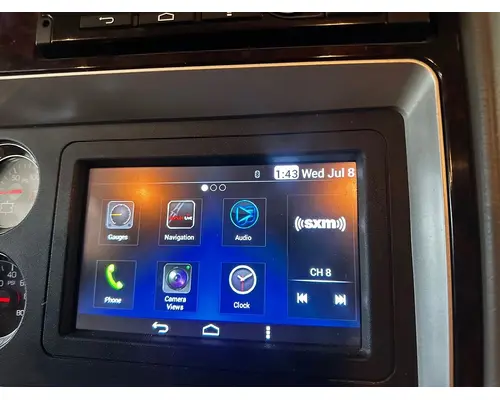 KENWORTH W900 RADIO