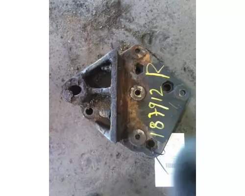 KENWORTH W900 SPRING HANGER