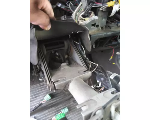 KENWORTH W900 STEERING COLUMN