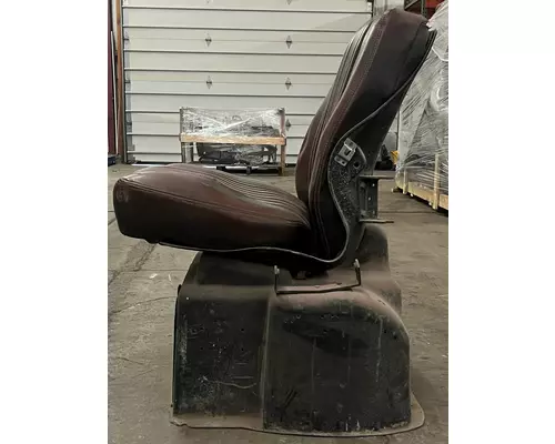 KENWORTH W900 Seat, Front