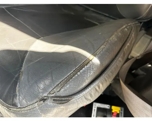 KENWORTH W900 Seat, Front