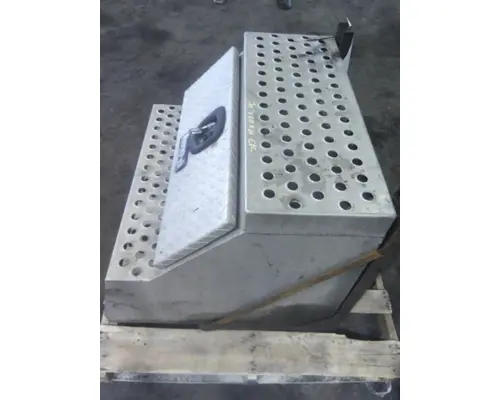 KENWORTH W900 TOOL BOX