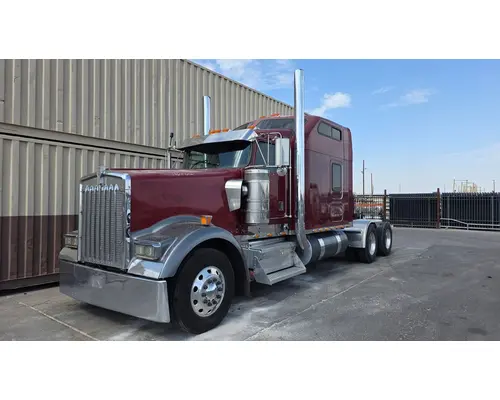 KENWORTH W900 Vehicle For Sale
