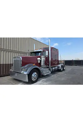 KENWORTH W900 Vehicle For Sale
