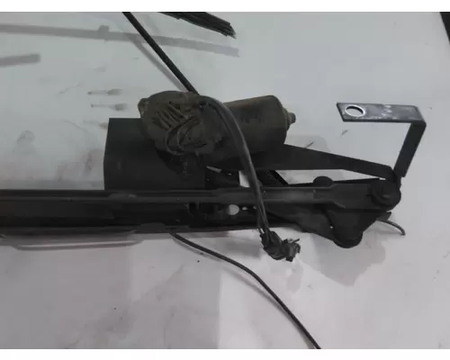 KENWORTH W900 WINDSHIELD WIPER ASSEMBLY