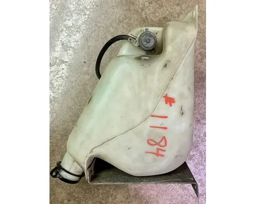 KENWORTH W900 Windshield Washer Reservoir