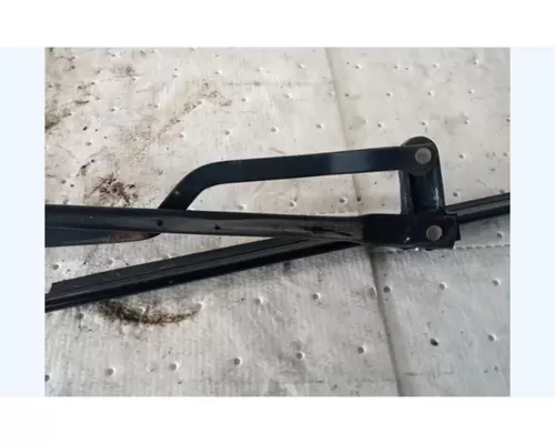 KENWORTH W900 Windshield Wiper Arm