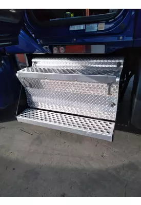 KENWORTH W990 Battery Box