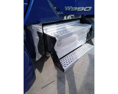 KENWORTH W990 Battery Box