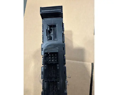 KENWORTH W990 ECM (HVAC)