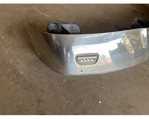 KENWORTH W990 Sun Visor (External)