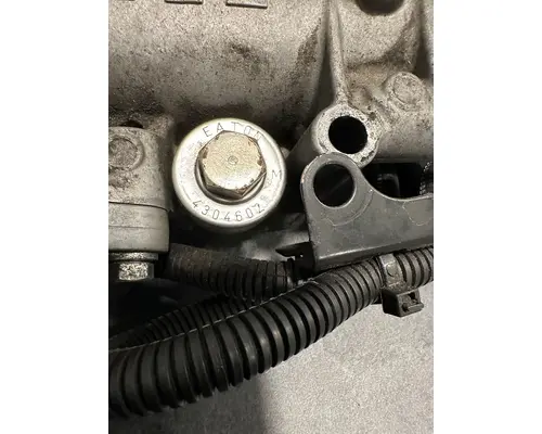 KENWORTH W990 Transmission Assembly