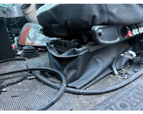 KENWORTH t700 Seat, Front