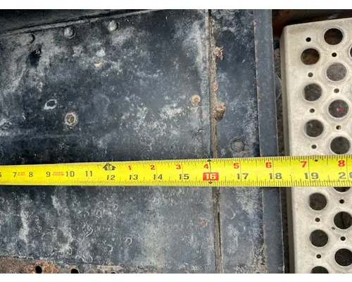 KENWORTH  Battery Box