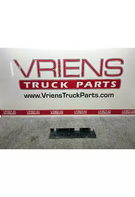 KENWORTH  Battery/Tool Box Parts