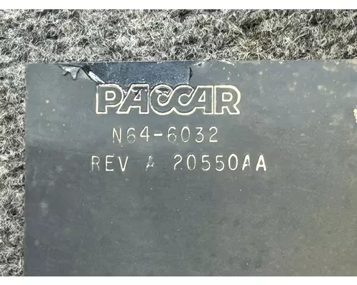KENWORTH  Battery