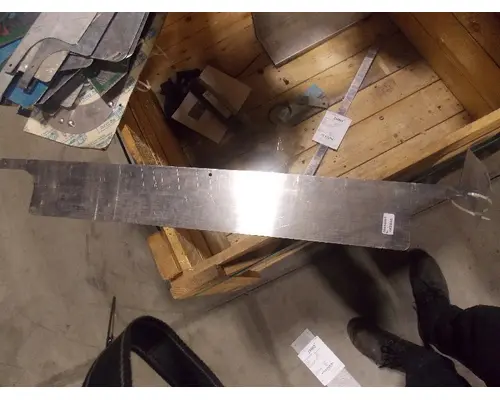KENWORTH  Body Parts, Misc.