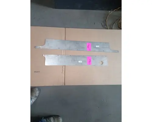 KENWORTH  Body Parts, Misc.