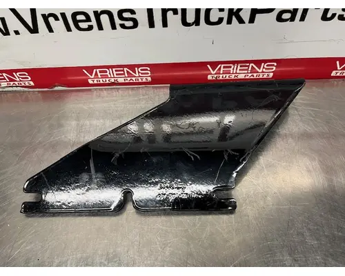 KENWORTH  Brackets, Misc.