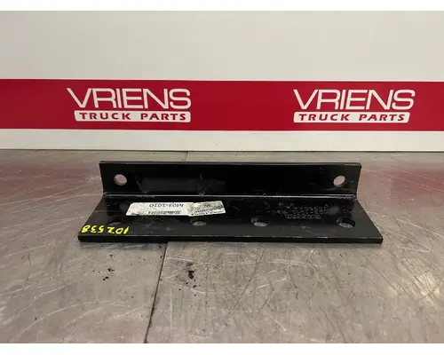 KENWORTH  Brackets, Misc.