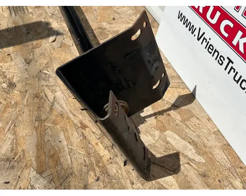 KENWORTH  Brackets, Misc.