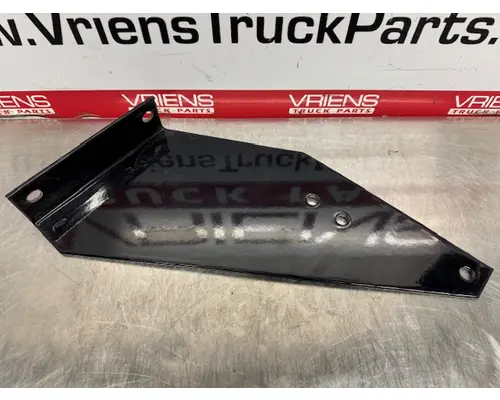 KENWORTH  Brackets, Misc.